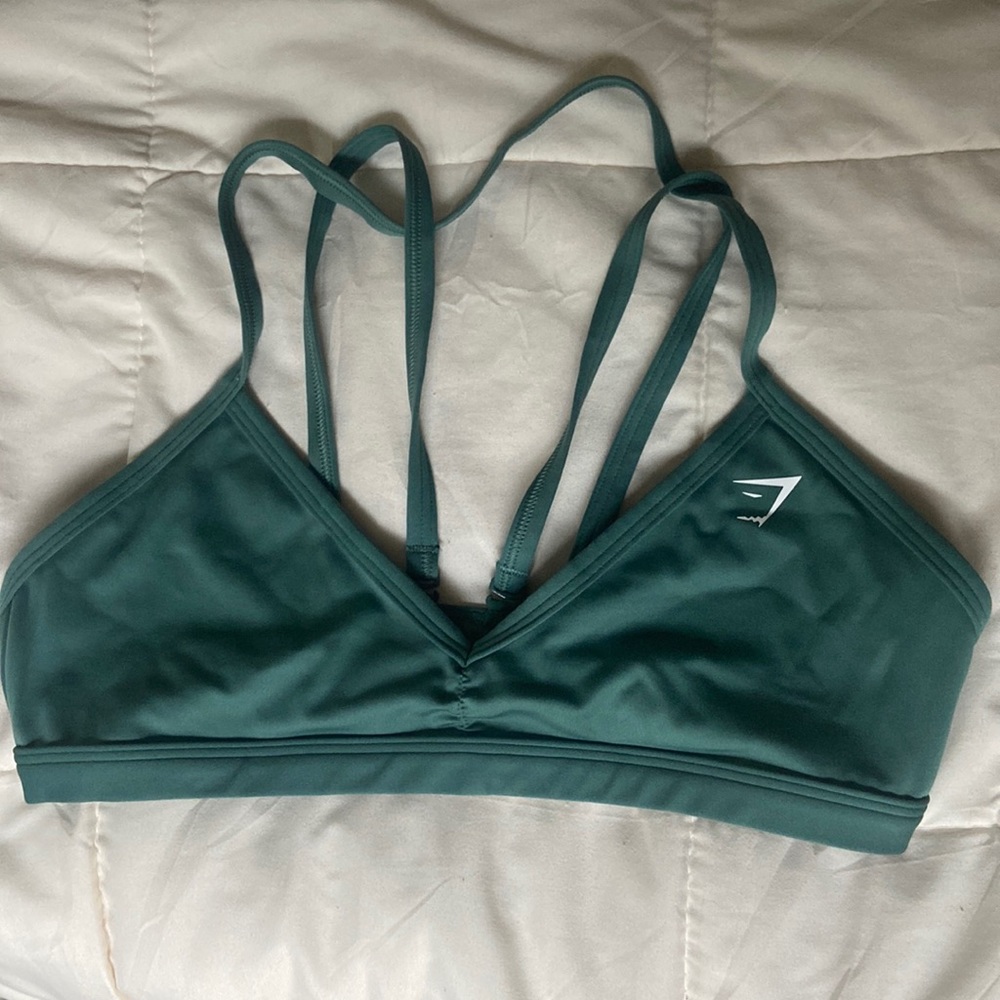 gymshark minimalistic sports bra